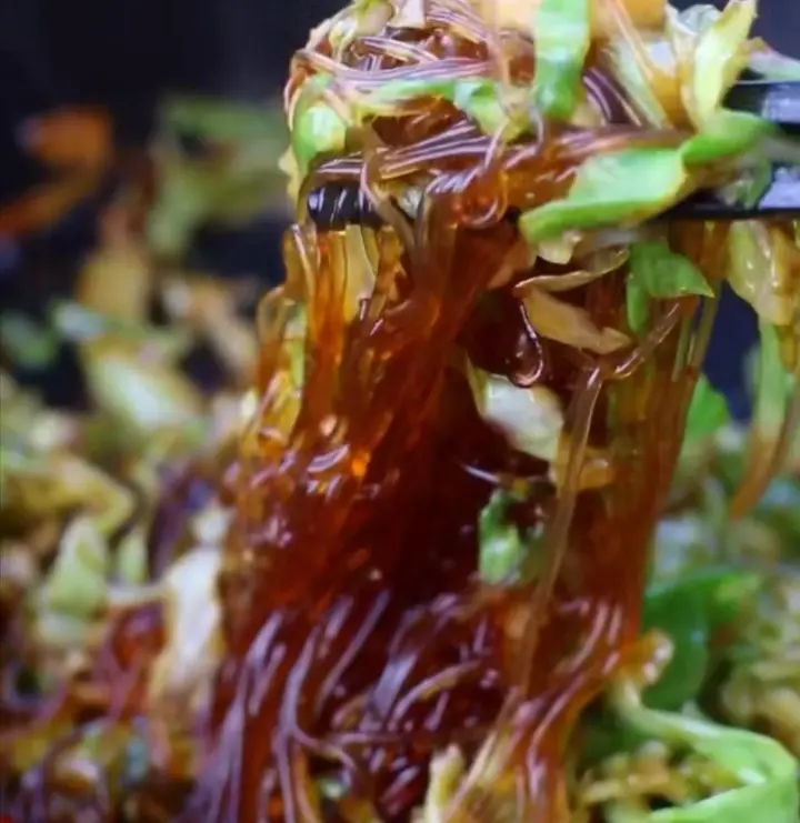 包菜炒粉丝 第 1 步