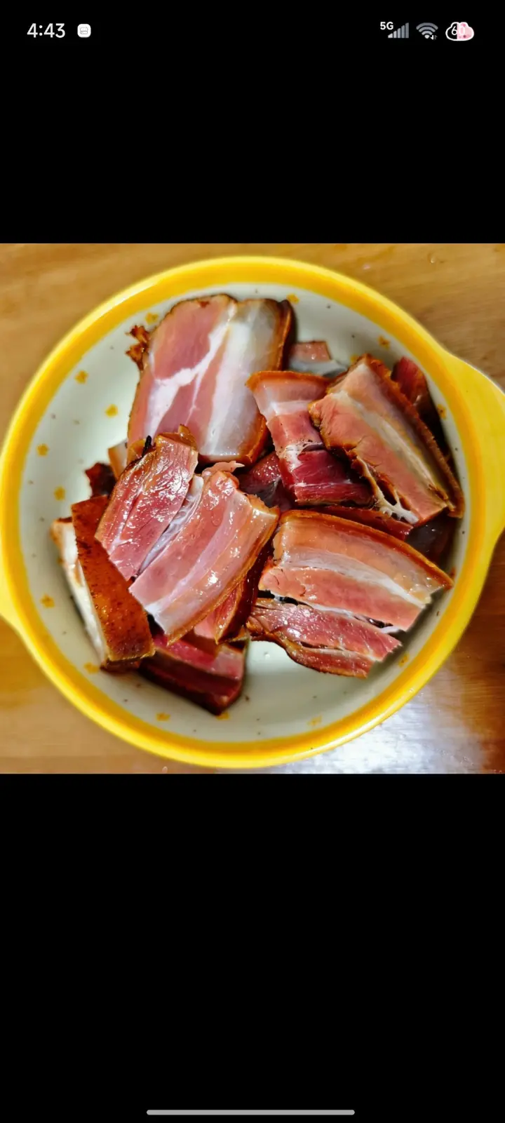 酸菜炒腊肉 第 2 步