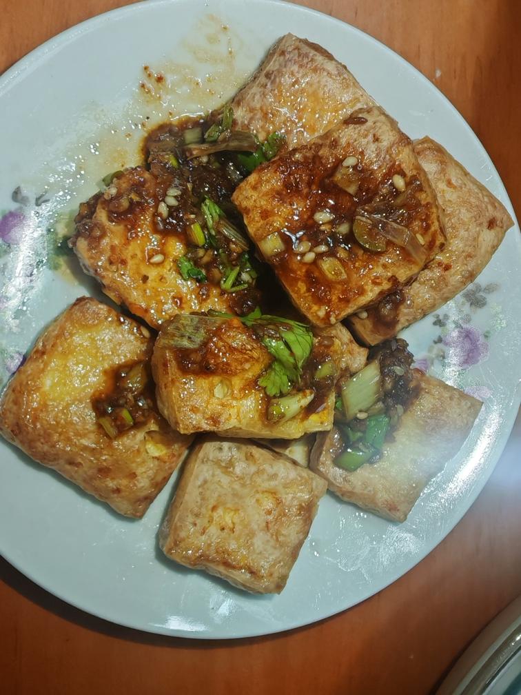 脆皮豆腐成品图