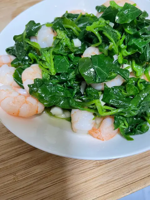 凉拌藜麦菜头虾仁