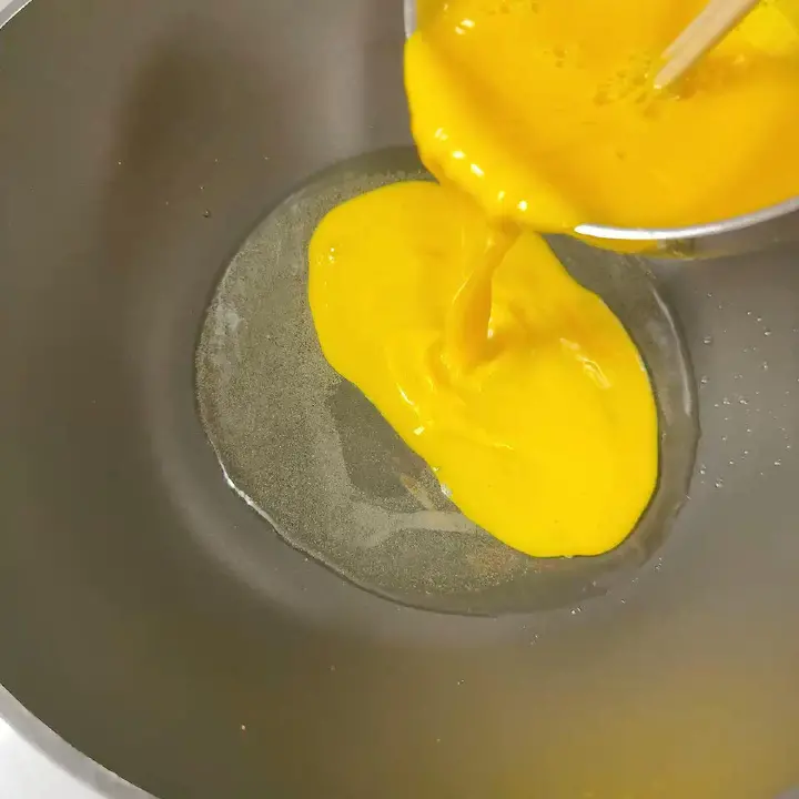 菌菇火腿炒鸡蛋 第 12 步