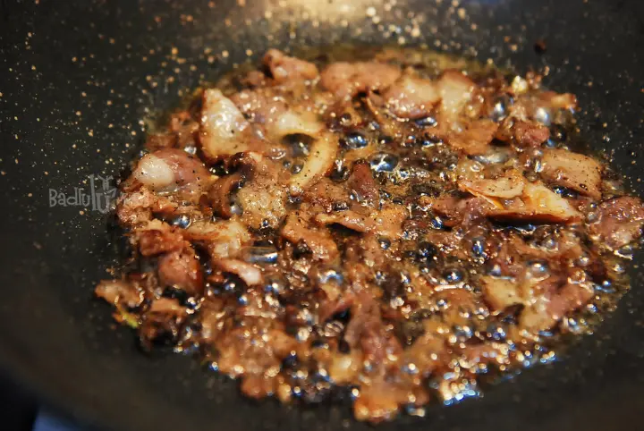 萝卜干炒腊肉 第 1 步