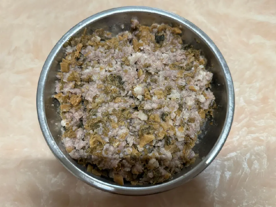 梅菜肉饼成品图