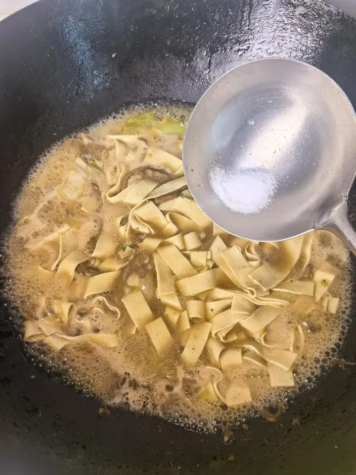 茼蒿炖干豆腐 第 12 步