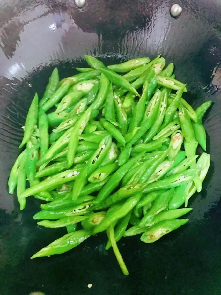 杭椒小炒黄牛肉 第 2 步