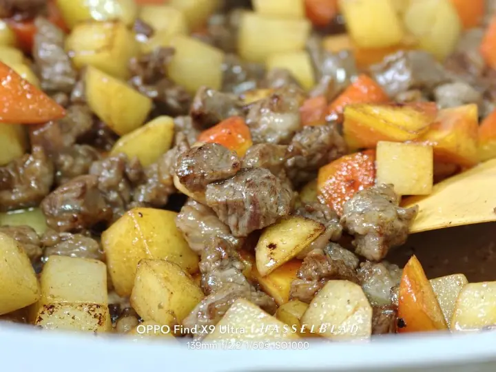 土豆炒牛肉 第 5 步