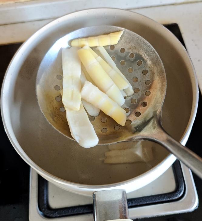 笋炒肉丝 第 2 步