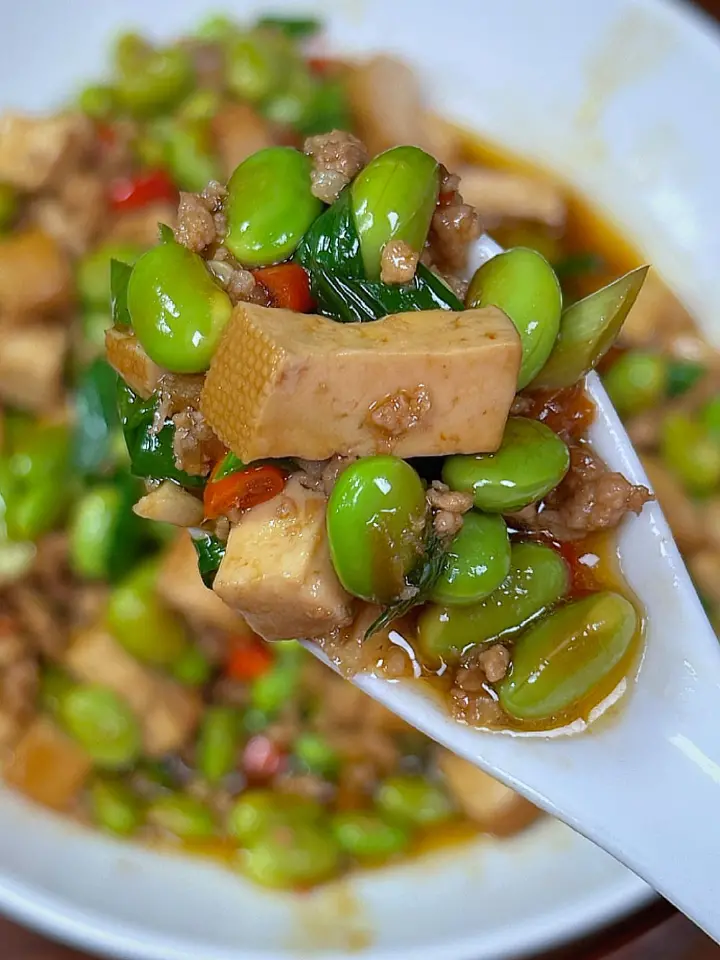 毛豆炒香干 第 3 步