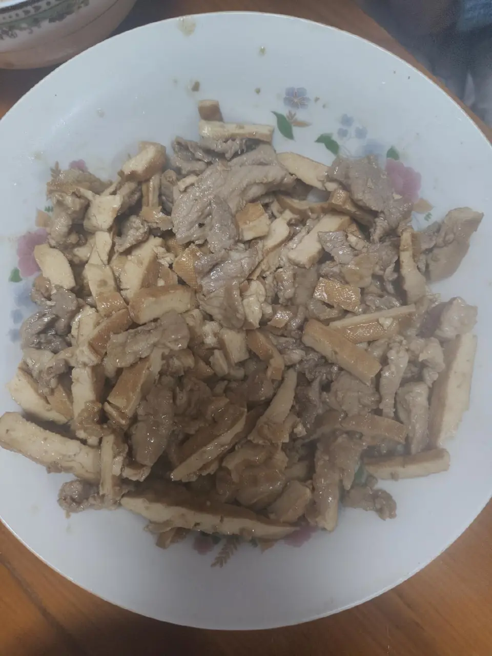 豆干炒肉成品图