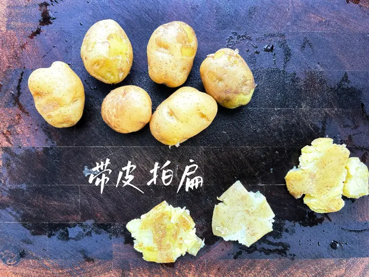 肉丁土豆炒茴香 第 2 步