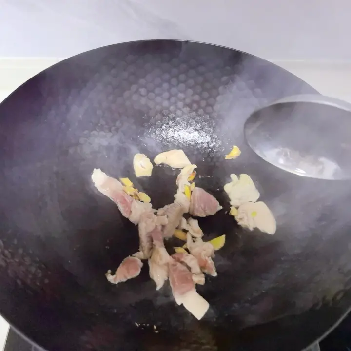 黄豆芽炖粉条 第 2 步