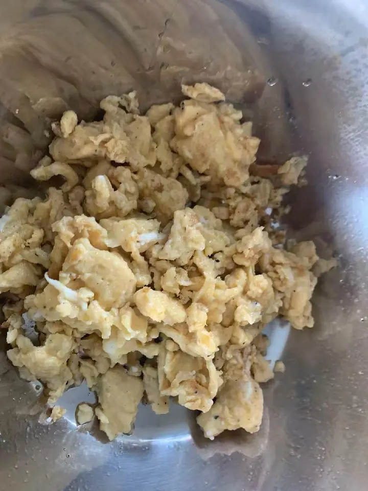 韭黄炒鸡蛋 第 1 步