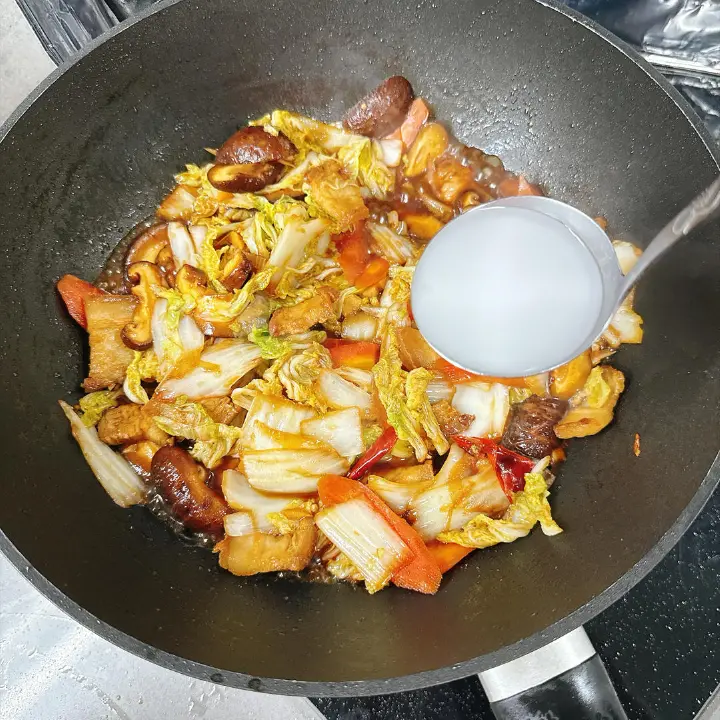 白菜炒香菇 第 25 步
