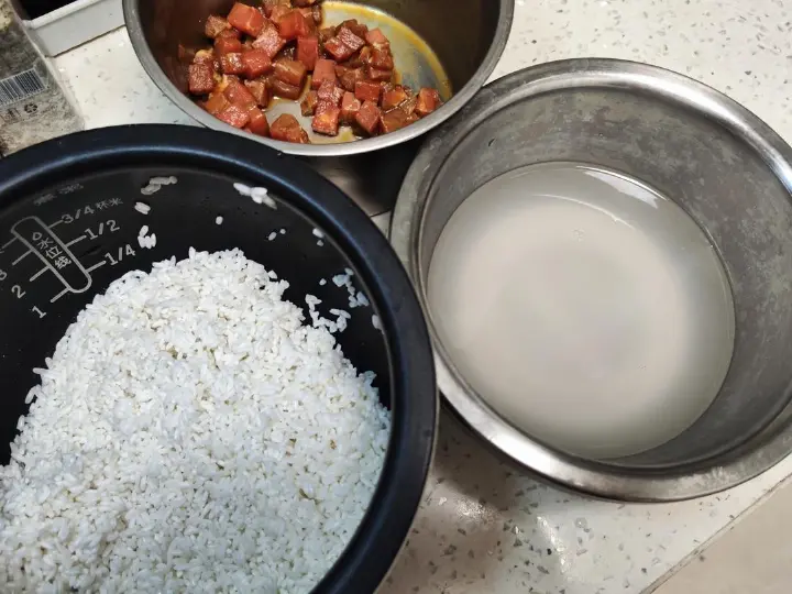 豌豆牛肉焖饭 第 3 步