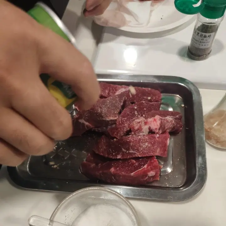 红酒烩牛肉 第 1 步