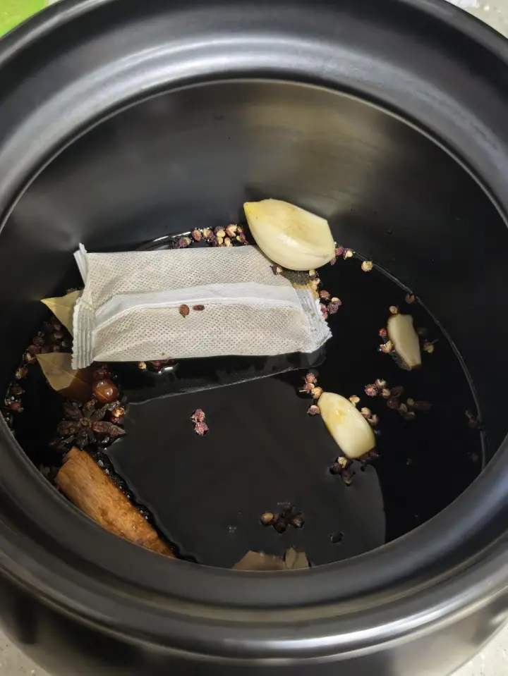家常卤肉 第 1 步