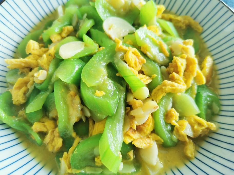 丝瓜炒蛋成品图
