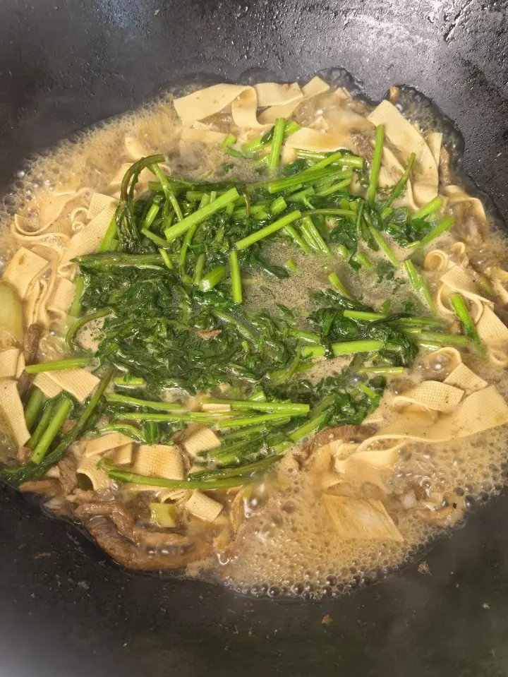 茼蒿炖干豆腐 第 13 步