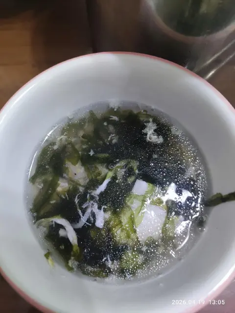 紫菜虾皮蛋花汤