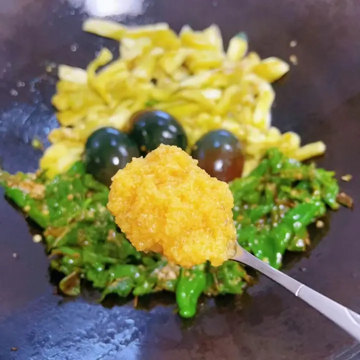 擂辣椒皮蛋茄子 第 9 步