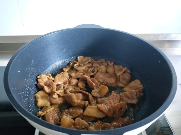 家常小炒肉 第 5 步