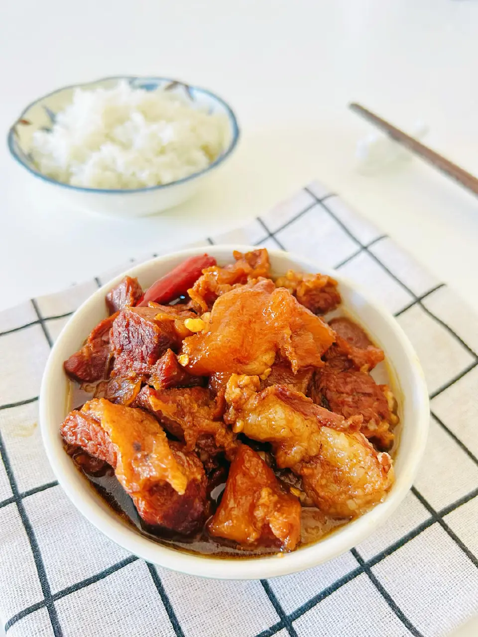 红烧牛肉成品图