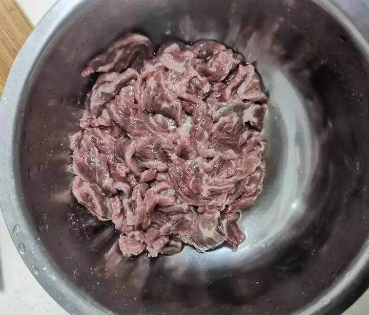 小炒黄牛肉 第 2 步