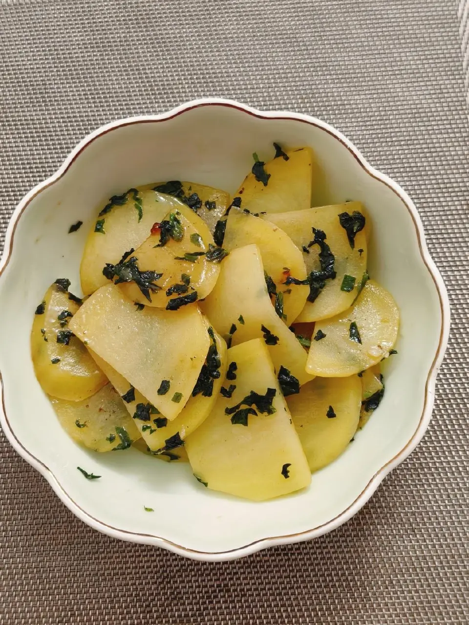 紫苏炒土豆片成品图