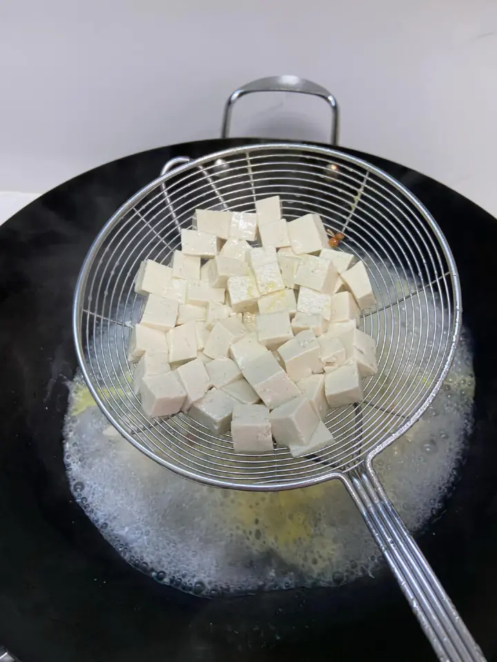 家常麻辣豆腐 第 4 步