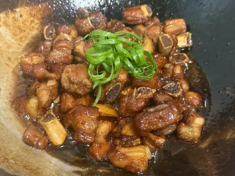 糖醋红烧排骨