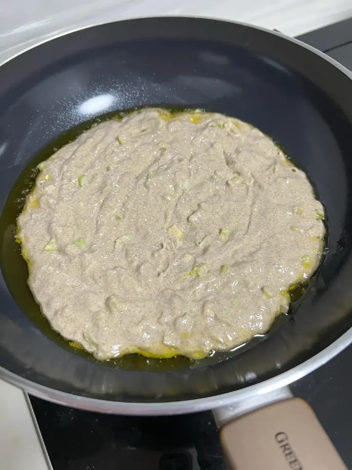 葱花荞麦面饼 第 6 步