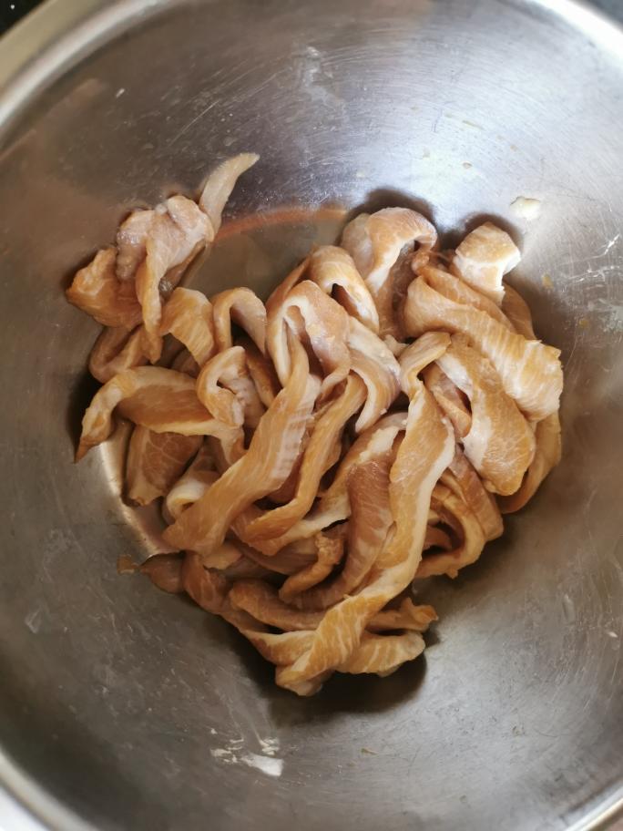 小炒松板肉 第 1 步