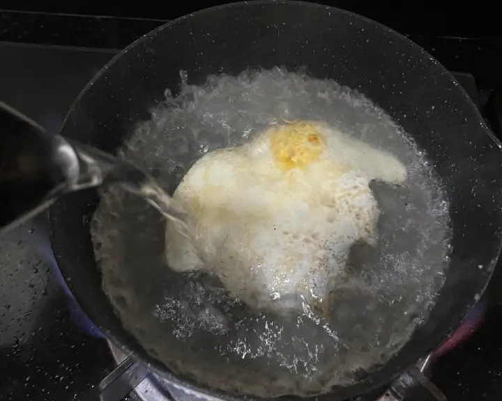 鲜味冬瓜蛋汤 第 3 步