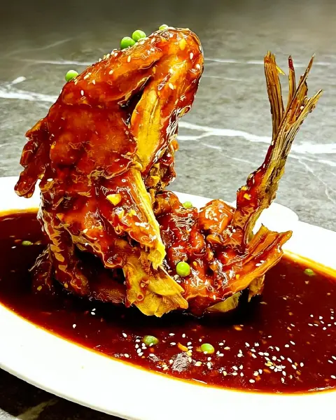 糖醋茄汁海鲈鱼