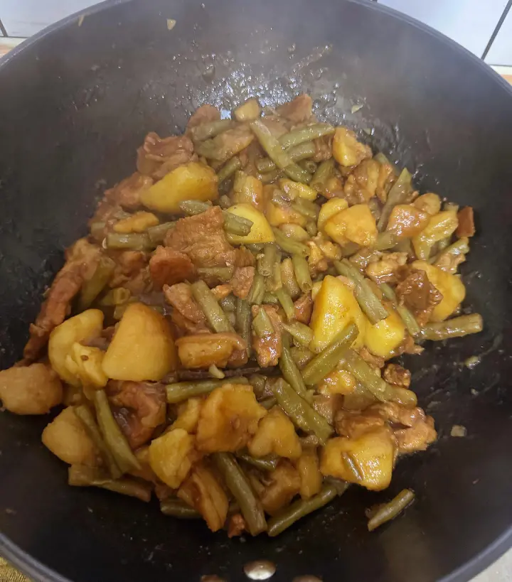 土豆豆角红烧肉 第 9 步