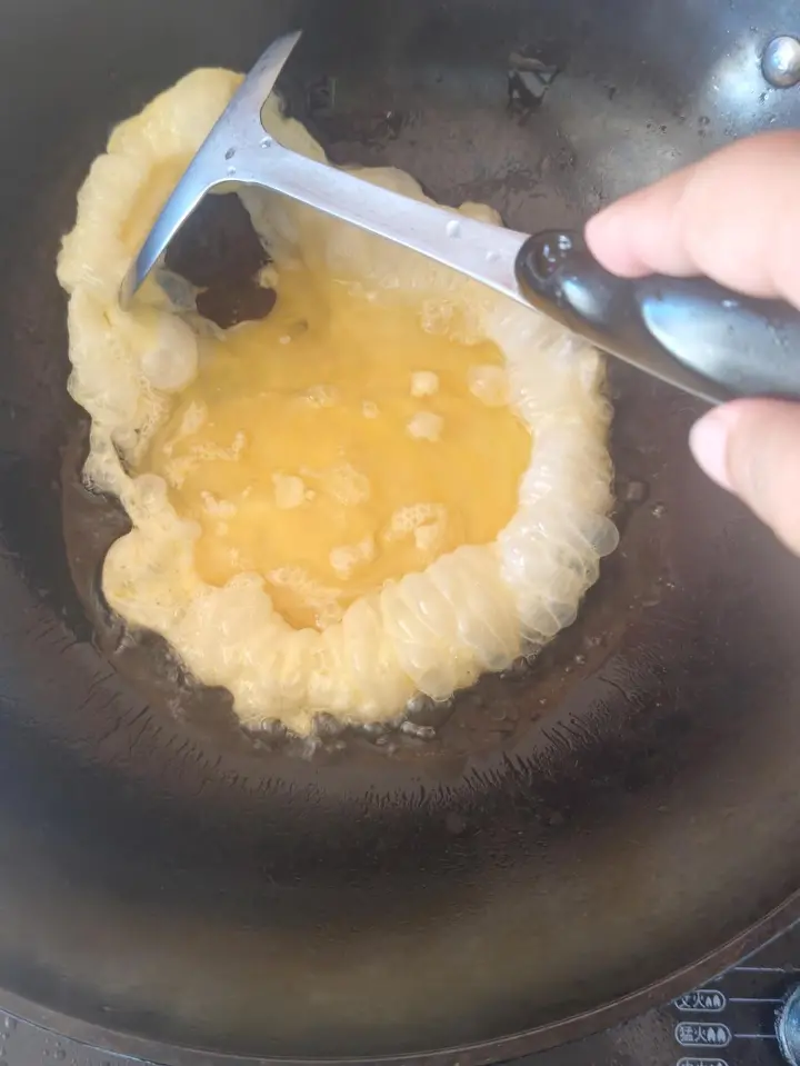 西红柿炒鸡蛋 第 5 步