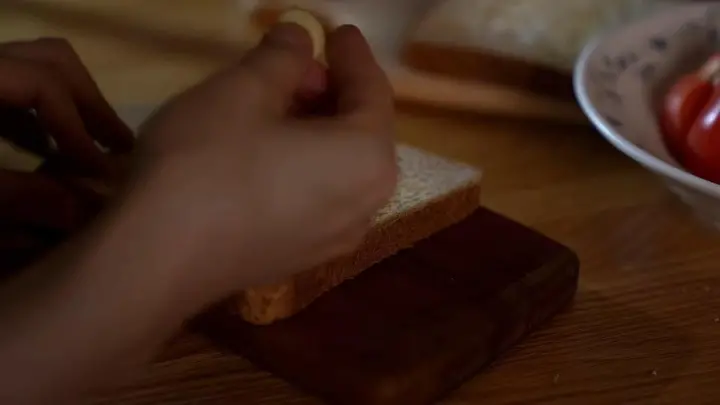 西班牙番茄面包 第 2 步