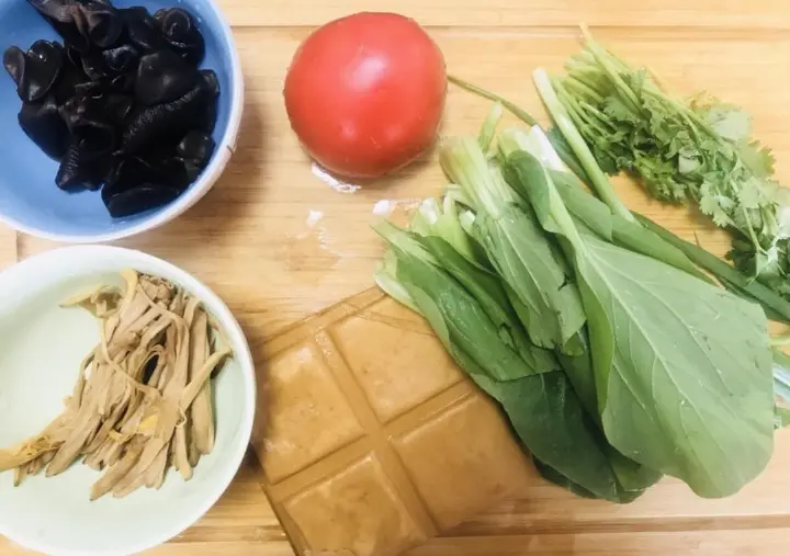牛肉小炒泡馍 第 3 步