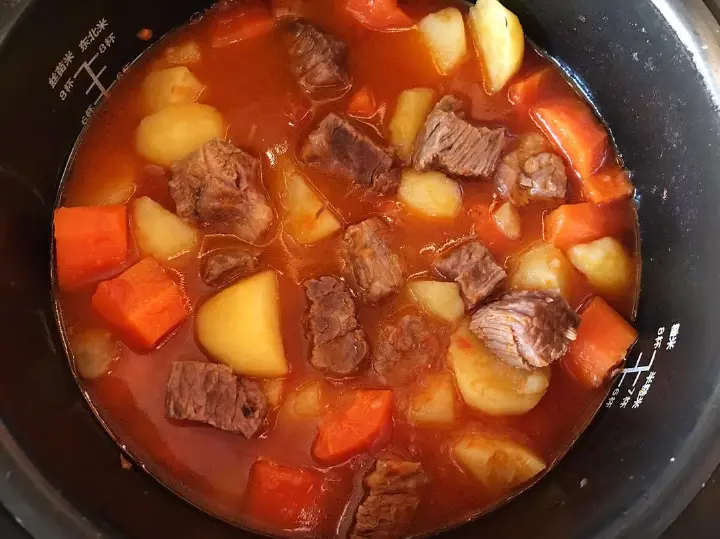 番茄土豆炖牛肉 第 12 步