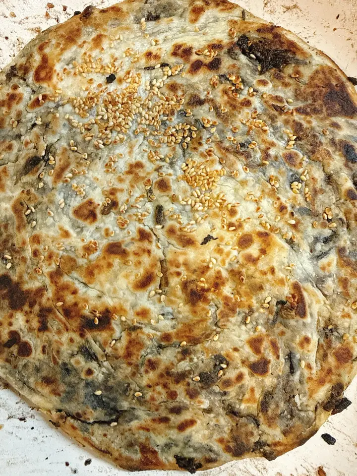 手抓饼版梅干菜饼 第 12 步