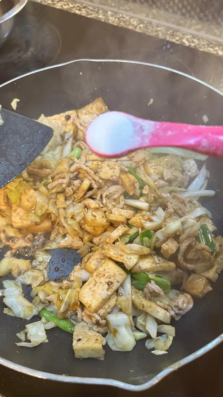 家常豆腐炒肉丝 第 11 步