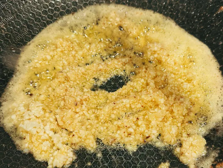 避风塘炒虾 第 9 步