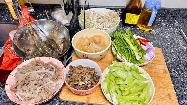 干锅茶树菇 第 3 步