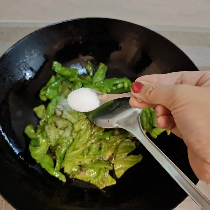 酱炒青椒 第 4 步
