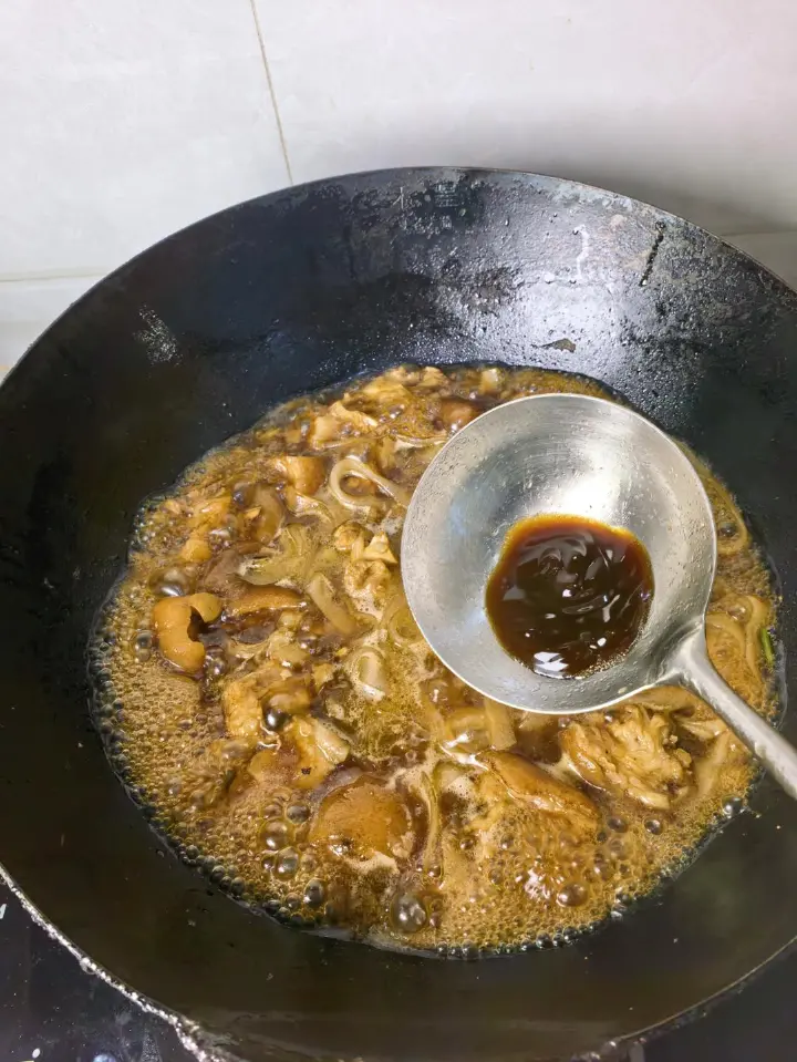 肘子炖粉条 第 12 步