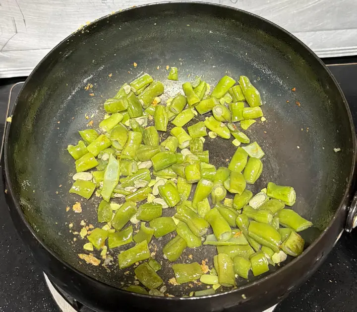 四季豆老奶洋芋 第 4 步