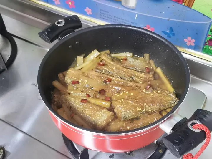 萝卜丝带鱼 第 10 步