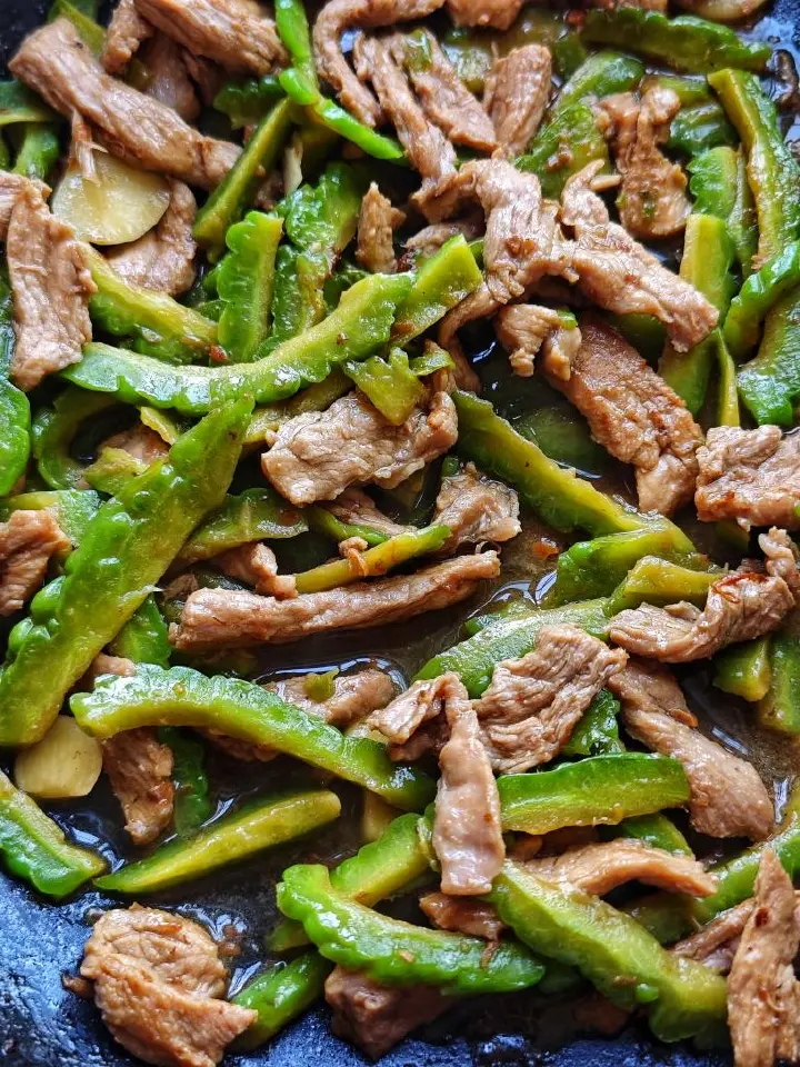 苦瓜炒肉 第 10 步