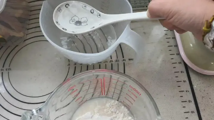 快手鸡蛋饼 第 2 步