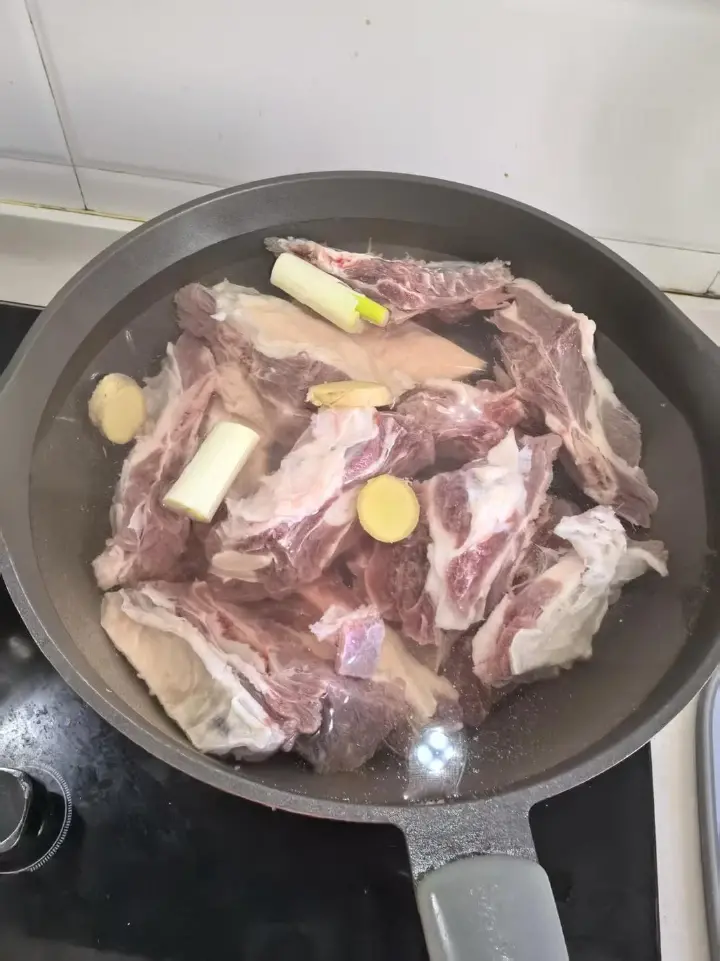 红烧牛肋排 第 1 步